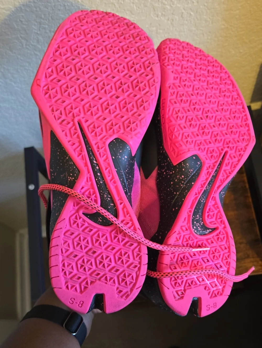 Nike Lebron Zoom Soldier 8 Breast Cancer Edition Pink and Black Size 9.5